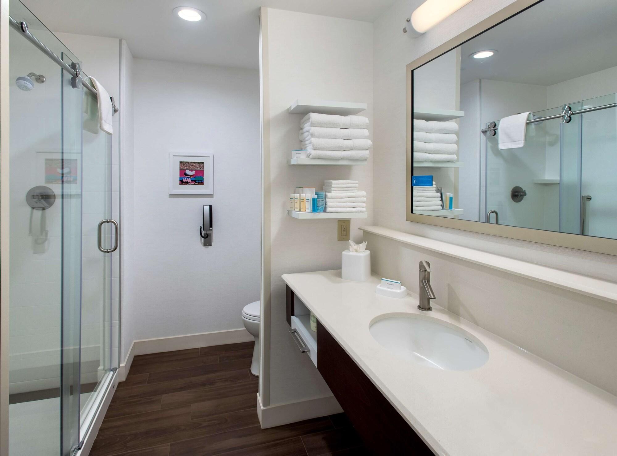 Hampton Inn By Hilton New Paltz, Ny Экстерьер фото