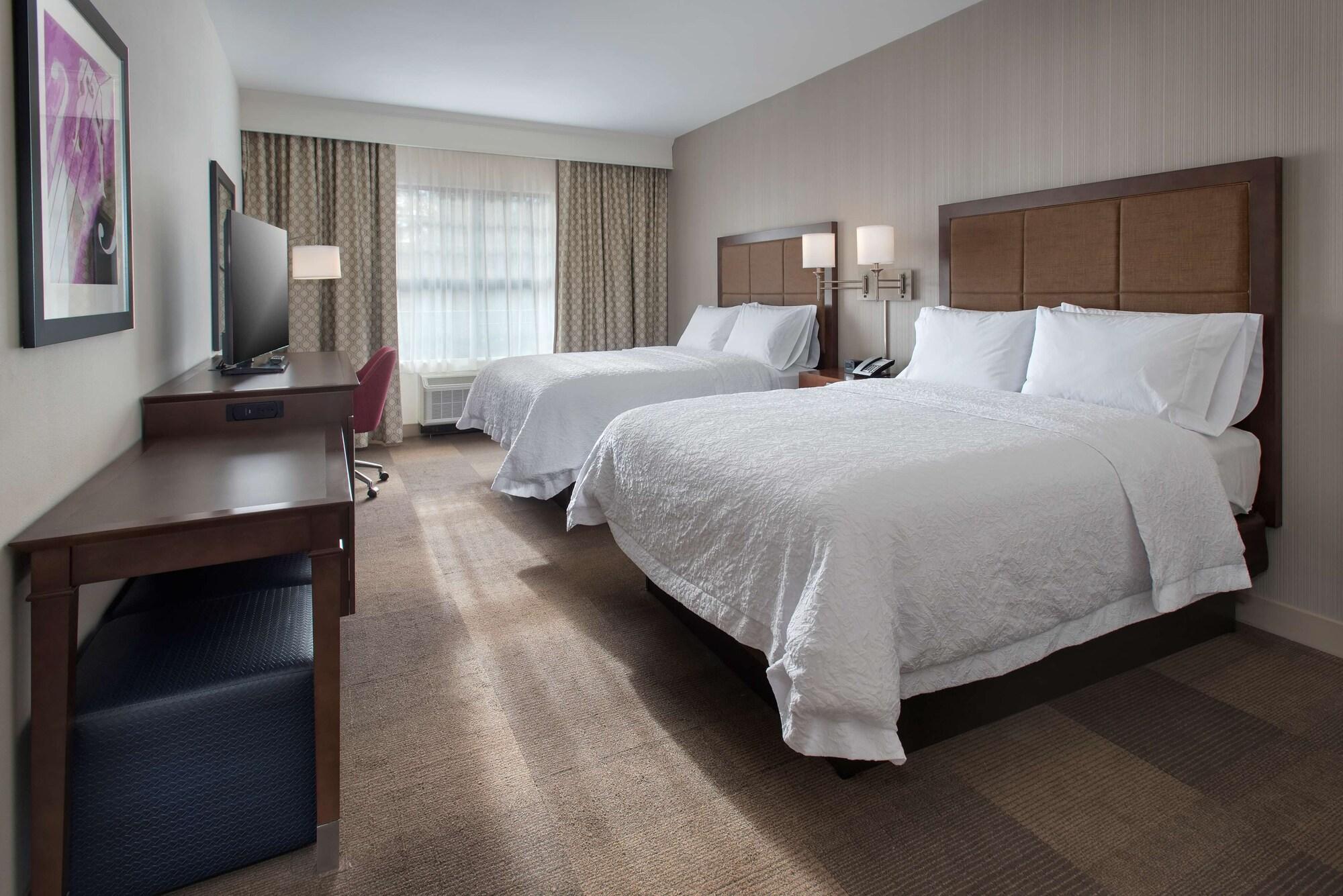 Hampton Inn By Hilton New Paltz, Ny Экстерьер фото