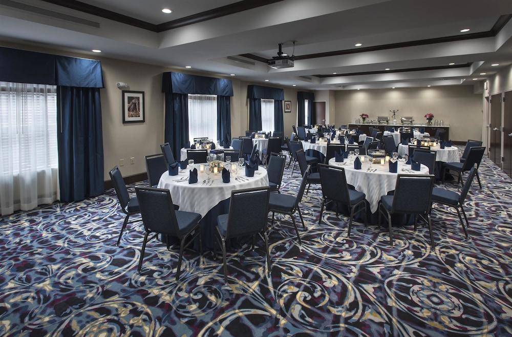 Hampton Inn By Hilton New Paltz, Ny Экстерьер фото