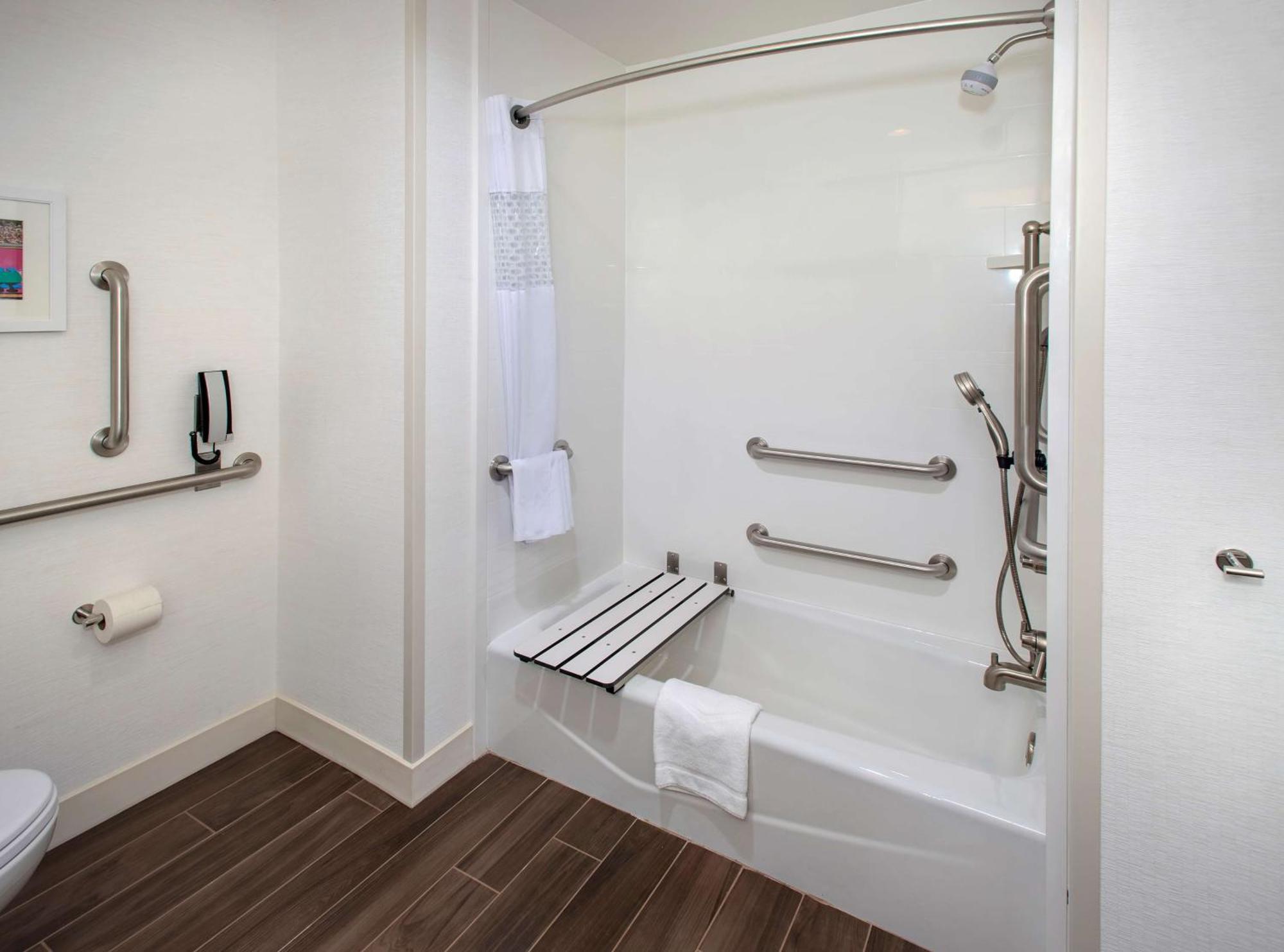 Hampton Inn By Hilton New Paltz, Ny Экстерьер фото