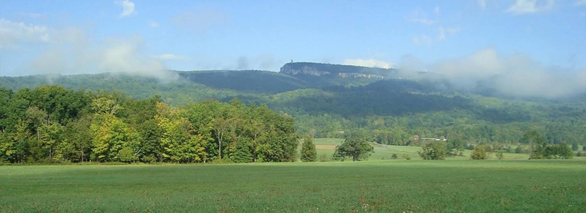 Hampton Inn By Hilton New Paltz, Ny Экстерьер фото