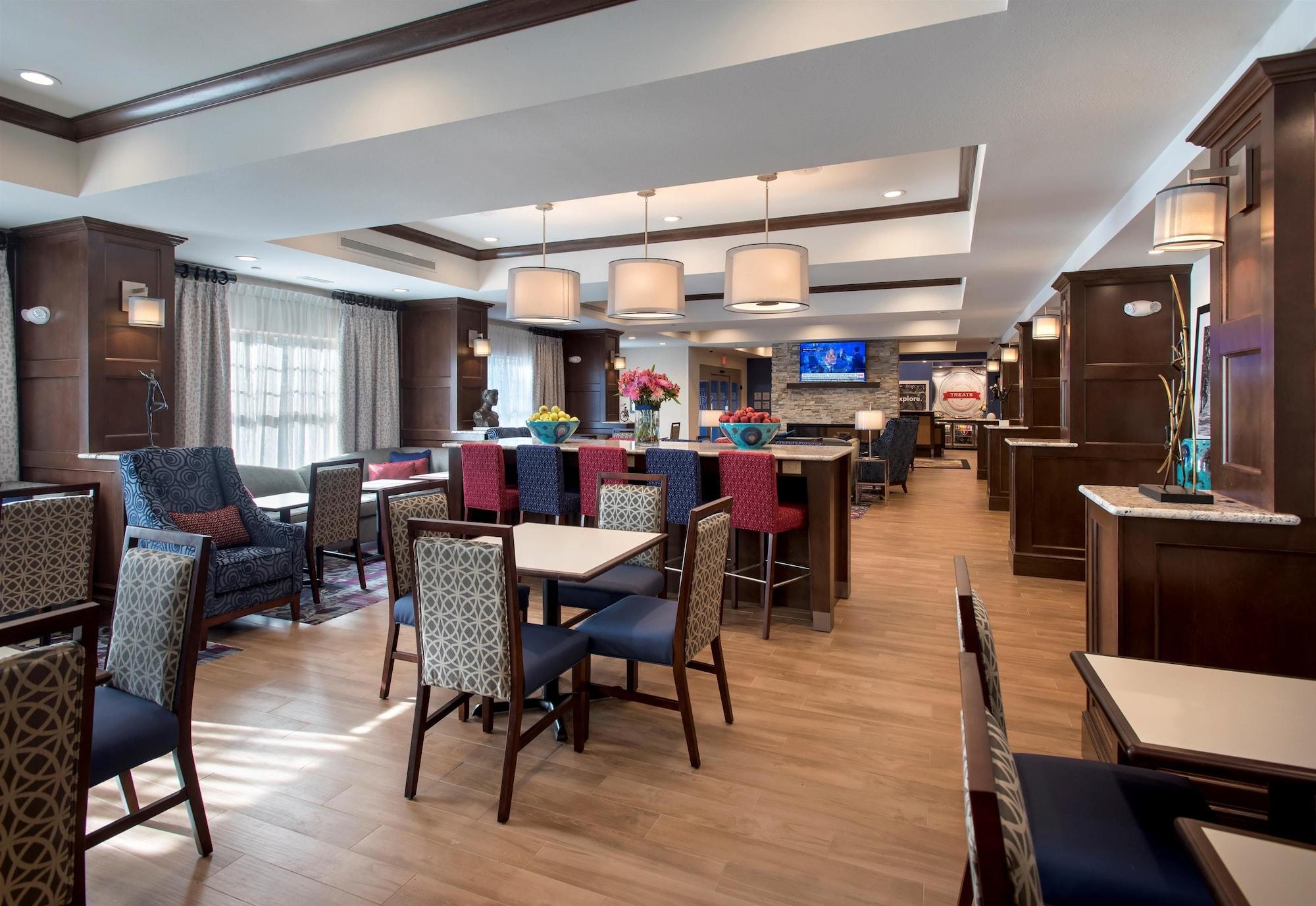 Hampton Inn By Hilton New Paltz, Ny Экстерьер фото